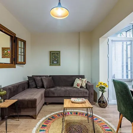 Comfy Flat 10 Min To Citys Nisantasi *