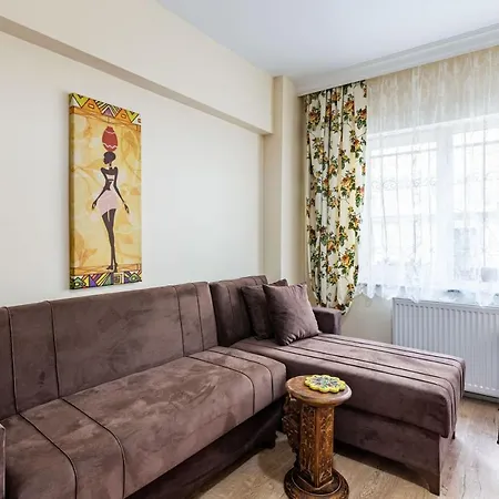 Comfy Flat 10 Min To Citys Nisantasi