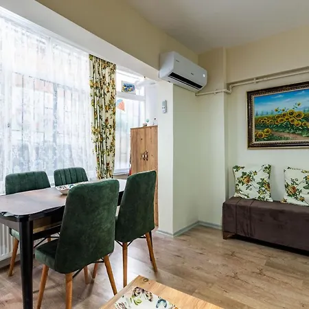 아파트 Comfy Flat 10 Min To Citys Nisantasi