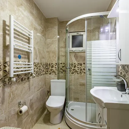 Comfy Flat 10 Min To Citys Nisantasi